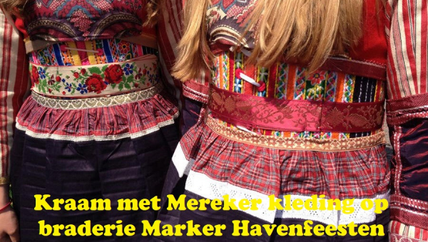 Kraam met Mereker kleding op braderie Marker Havenfeesten