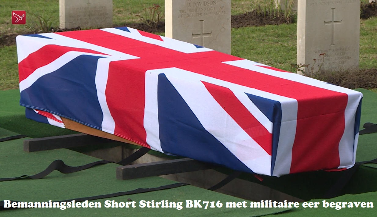 Bemanningsleden Short Stirling BK716 met militaire eer begraven