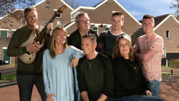 Zondag 23 oktober Live Café Het Trefpunt: Road2Nowhere