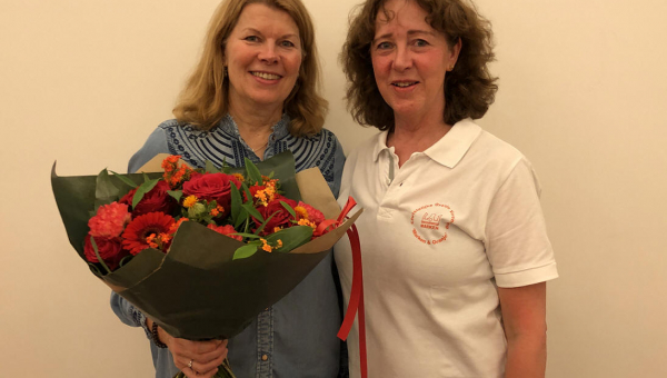 Janny Zondervan neemt na 6 jaar afscheid van Marker Oranjevereniging