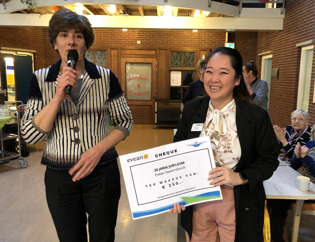 Zorgcentrum Swaensborch viert 20-jarig jubileum