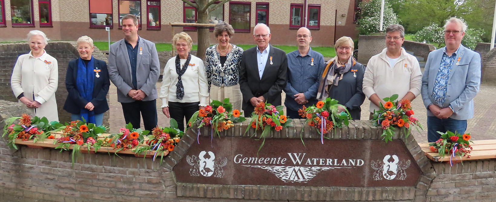 Vijf Koninklijke onderscheidingen op Marken