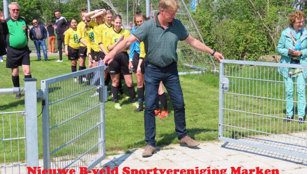 Nieuwe B-veld Sportvereniging Marken officieel in gebruik genomen