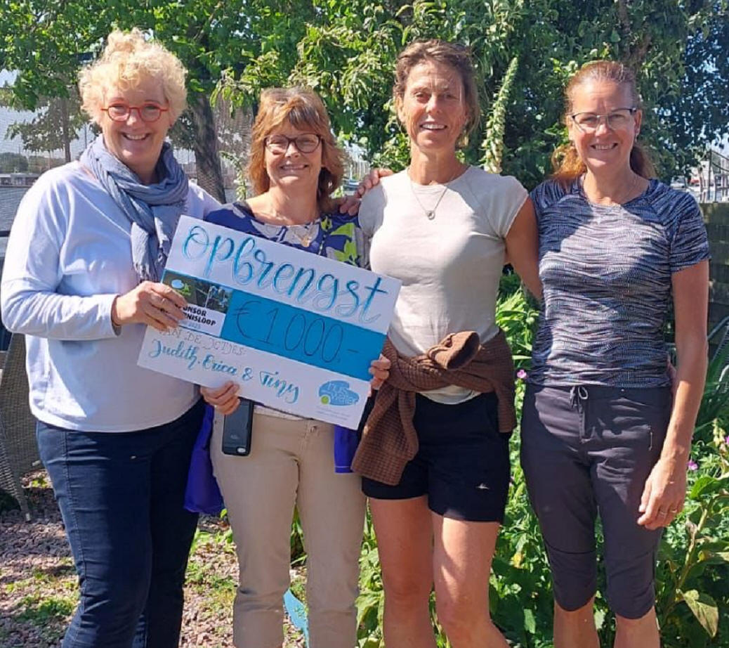 'JETjes' halen € 1.000 op voor Huis aan het Water