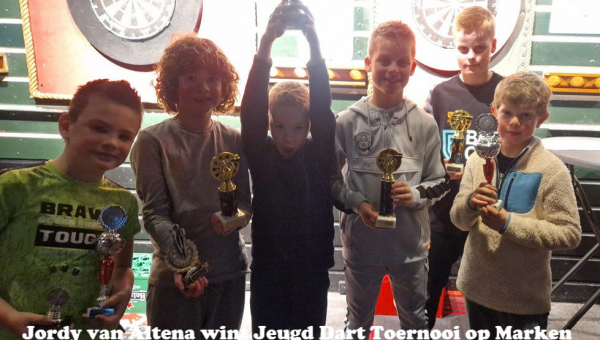 Jordy van Altena wint Jeugd Dart Toernooi op Marken