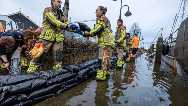 Waterland hamert op onafhankelijk onderzoek naar rol Rijkswaterstaat bij hoog water