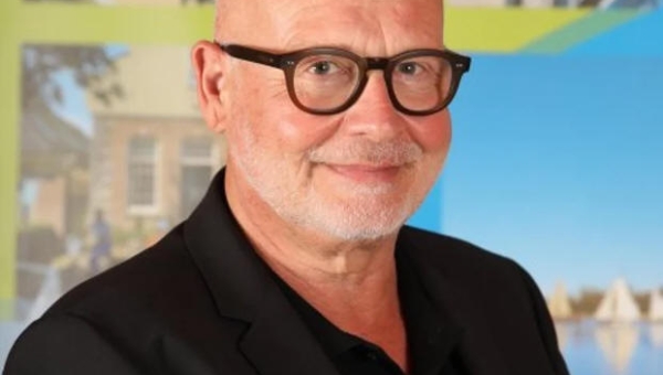 Wethouder Roland Wolters heeft wegens ziekte ontslag aangeboden