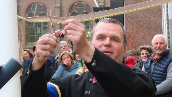 Cornelis Roos opent nieuwe tentoonstelling Marker Museum