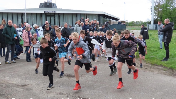 Bazar Sportvereniging Marken start met Sponsorloop