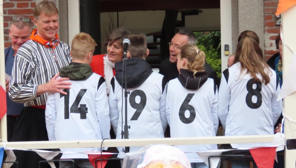 Opbrengst Bazar Sportvereniging Marken : € 14.968,=