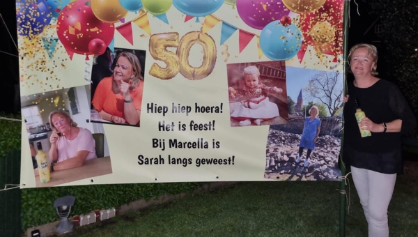 Hiep hiep hoera! Het is feest! Bij Marcella is Sarah langs geweest!