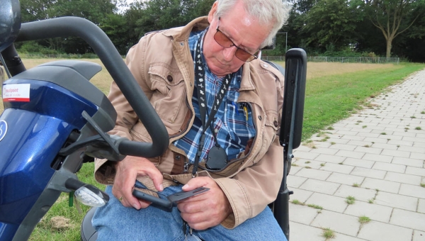 Aris Uithuisje sr. gaat toch door met 'S.V. Marken karakteristieken'