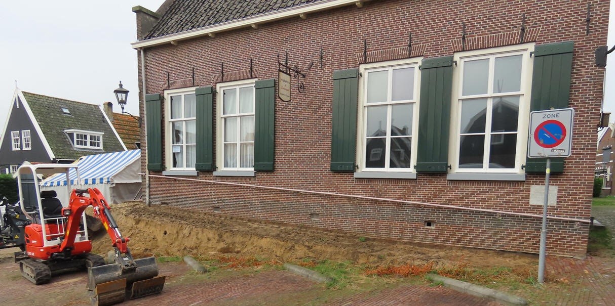 Vervangen / vernieuwen van de (invalide)oprit langs ‘De Zonnewijzer’ gestart