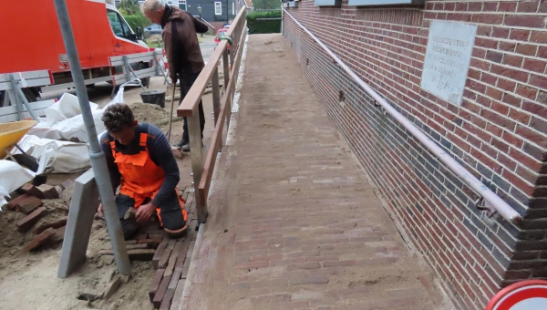 Update vervangen / vernieuwen van (invalide)oprit ‘De Zonnewijzer’