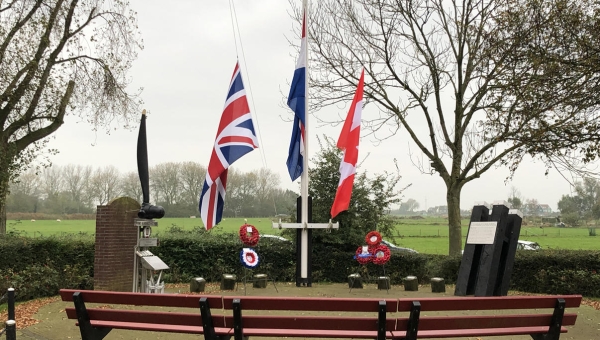 Vlaggen halfstok op Remembrance Sunday