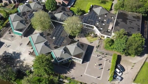 Vijftig jaar geleden werd basisschool 'De Rietlanden' geopend