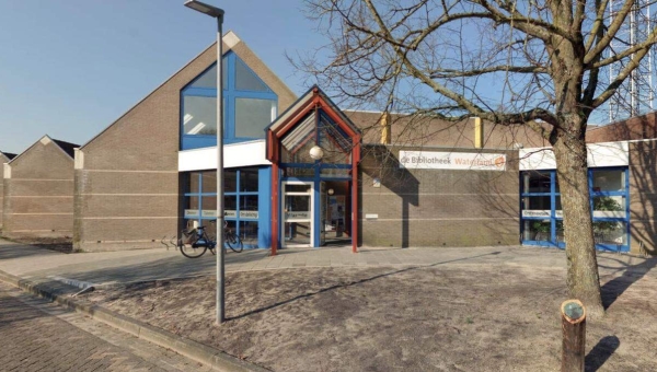 Geldnood regionale bieb leidt tot schrappen in dienstverlening Waterland