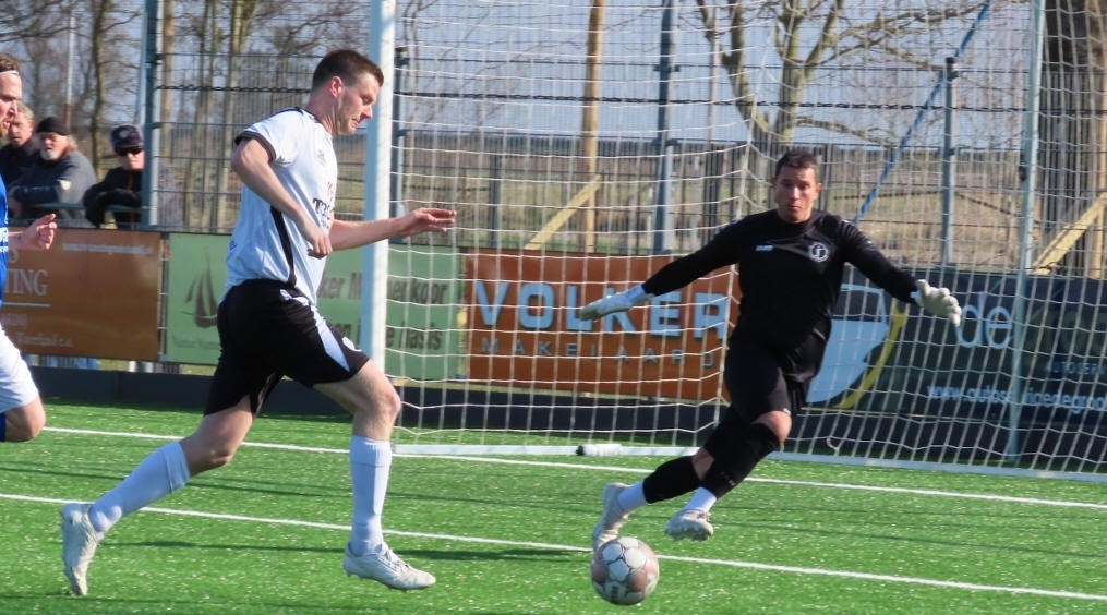 Karakteristieken &amp; Foto : S.V. Marken - Jong Hercules