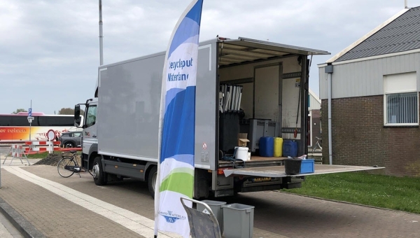 Mobiel Recyclepunt drukbezocht op Marken