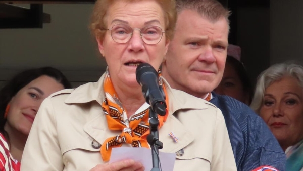 Opbrengst Bazar Protestantse Gemeente Marken : € 14.547