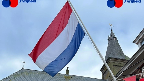 Vlaghijsen op Bevrijdingsdag vind plaats om 09.00 uur