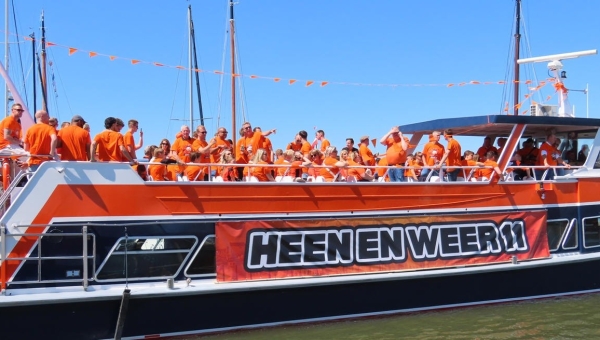 FC Volendam start viering kampioenschap op Marken