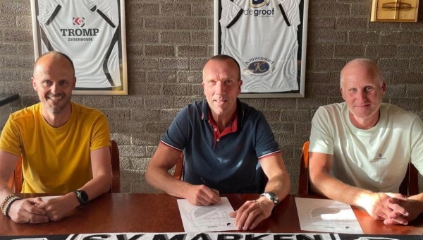 Autoservice De Groot verlengt sponsorschap met S.V. Marken