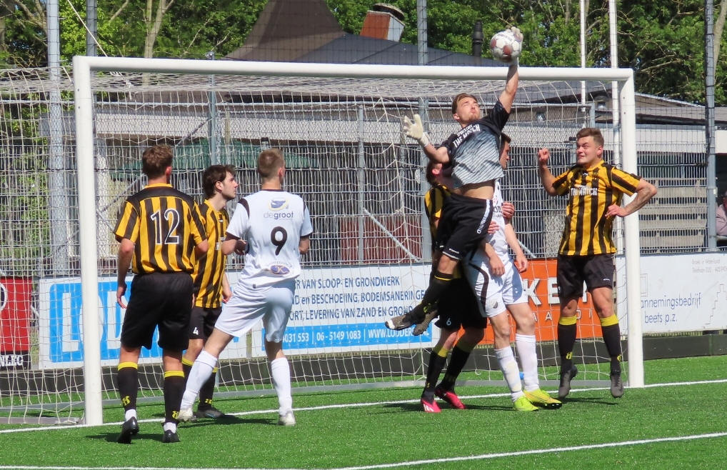 Karakteristieken &amp; Foto's : S.V. Marken - OFC