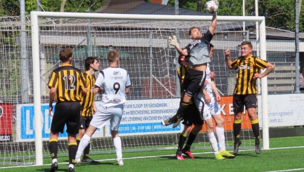 Karakteristieken &amp; Foto's : S.V. Marken - OFC