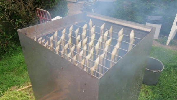 Jan Jacob &amp; Harry winnen 'Gesloten WK Palingroken Westzai'