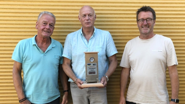 Traditionele Palingrookwedstrijd Marker Havenfeesten in nieuw jasje