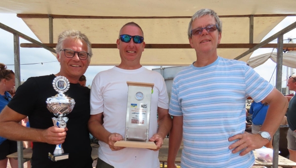 Luca, Muus en Martinus winnaars palingrookwedstrijd