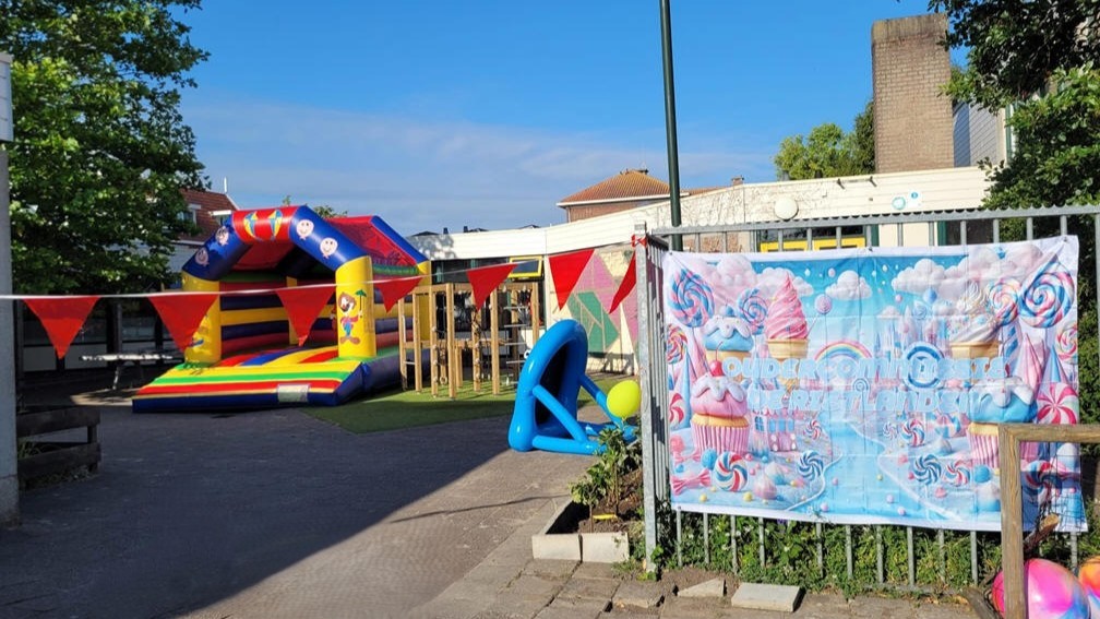 Feest op basisschool De Rietlanden