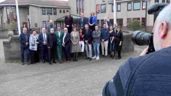 Nieuwe gemeenteraad Waterland geïnstalleerd