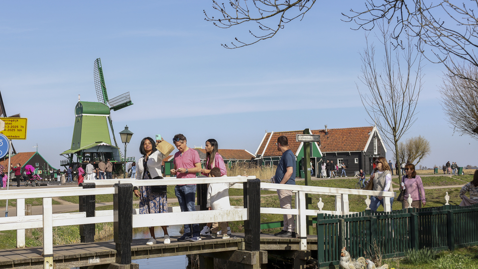 Zaanse Schans blijft in 2026 gratis toegankelijk.