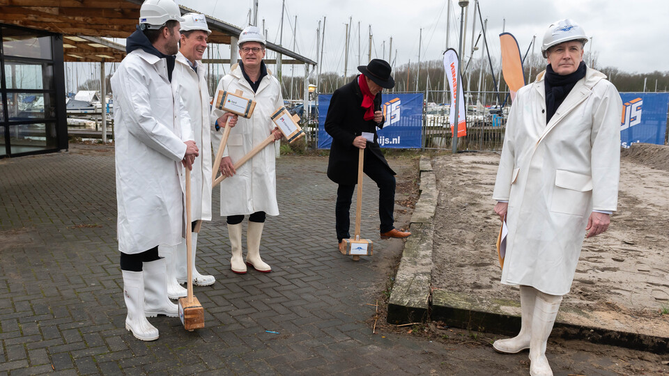 Afrekening in het politieke circuit